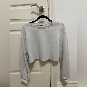 Elegant White Long Sleeve Sweater